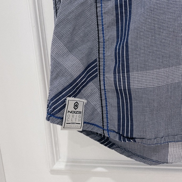 ๐ดSOLD๐ด Clearance ๐ฏ NOIZE * Men Plaid Shirt - Picture 6 of 6